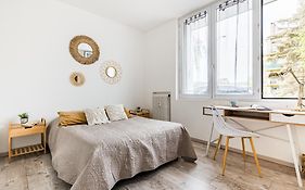 Le Steel-Appart Cosy tout neuf-WIFI-NETFLIX